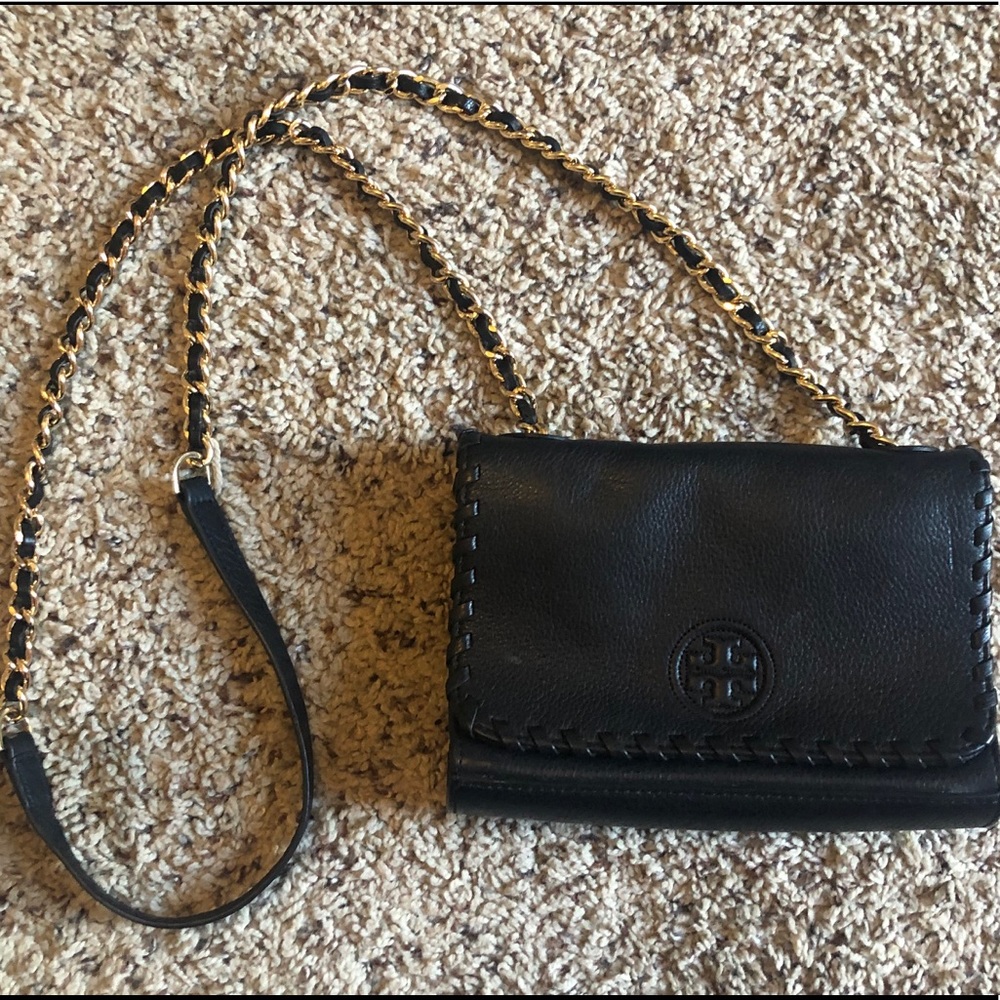 Authentic Tory Burch crossbody bag